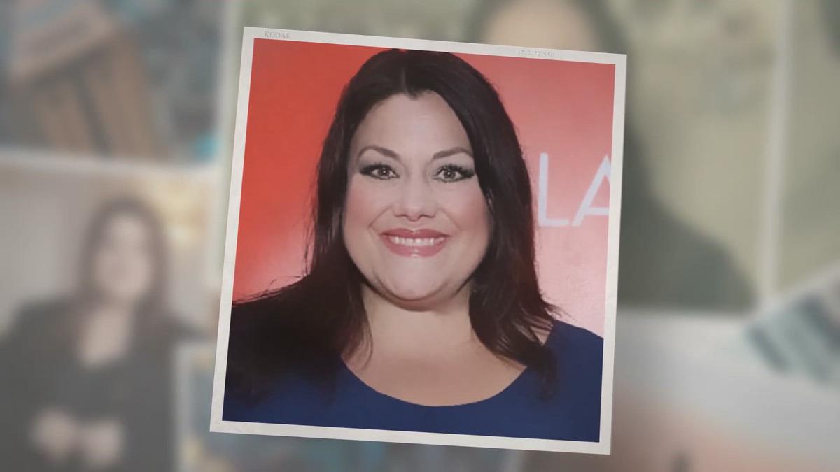 'Video thumbnail for Drop Dead Diva's Brooke Elliott Bio Reveals: Married, Husband, Weight Loss & More Details'