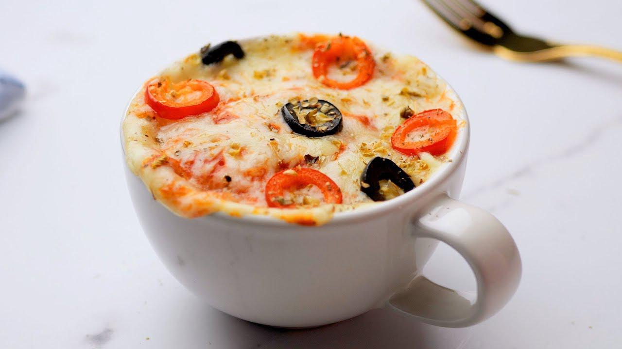 'Video thumbnail for 1 Minute Mug Pizza In Microwave'